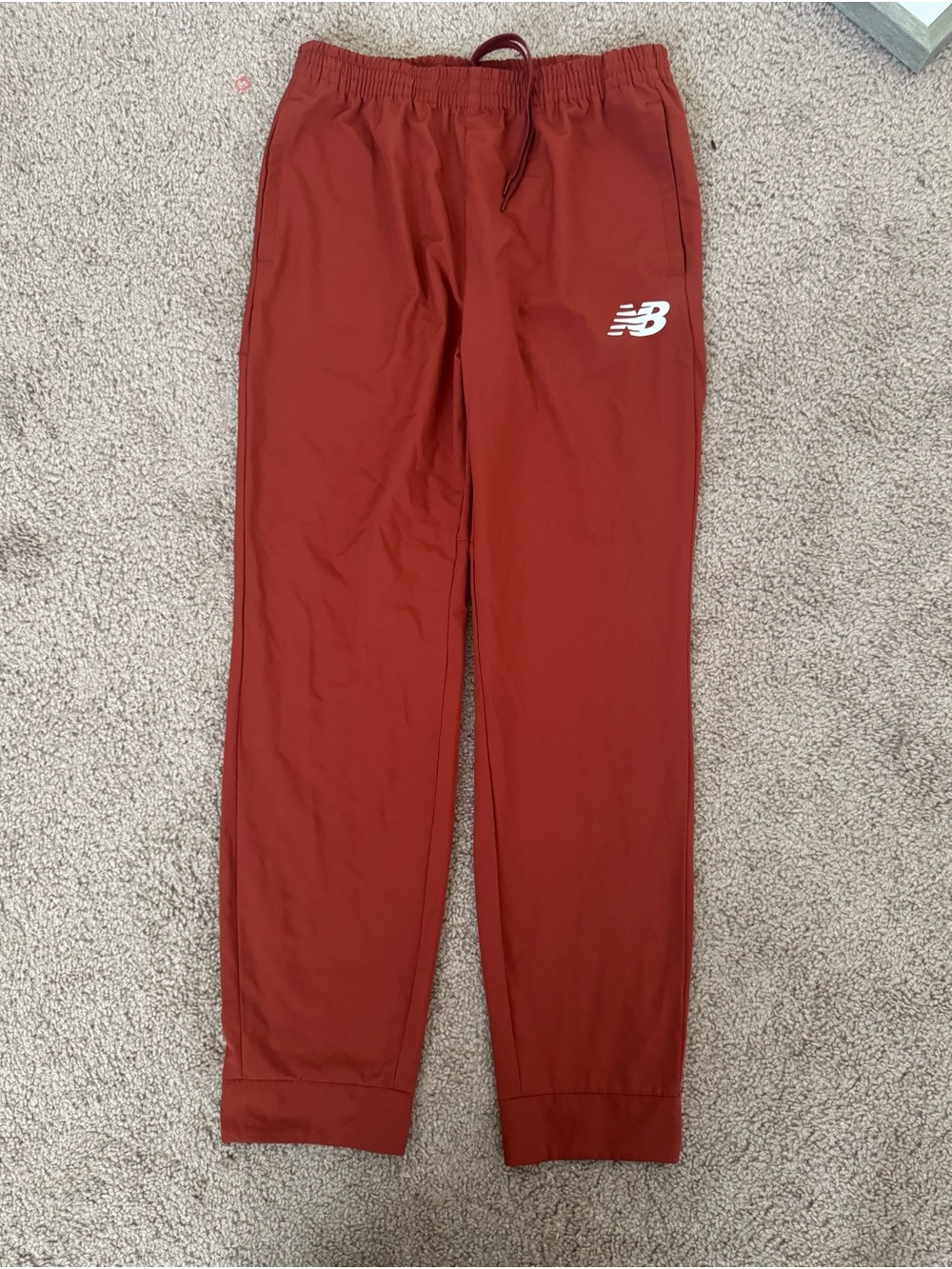 New Balance all motion 4 way stretch women jogger pants Size L Rust Color